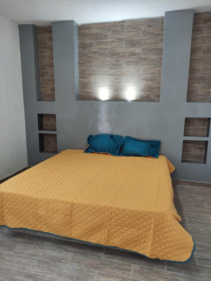 Suites Las Flores มาทลาปา ภายนอก รูปภาพ